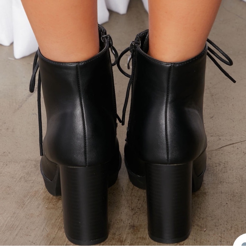 Boots - Picture 2 of 3